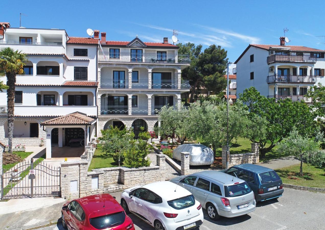 Apartment Mip Poreč Exterior foto