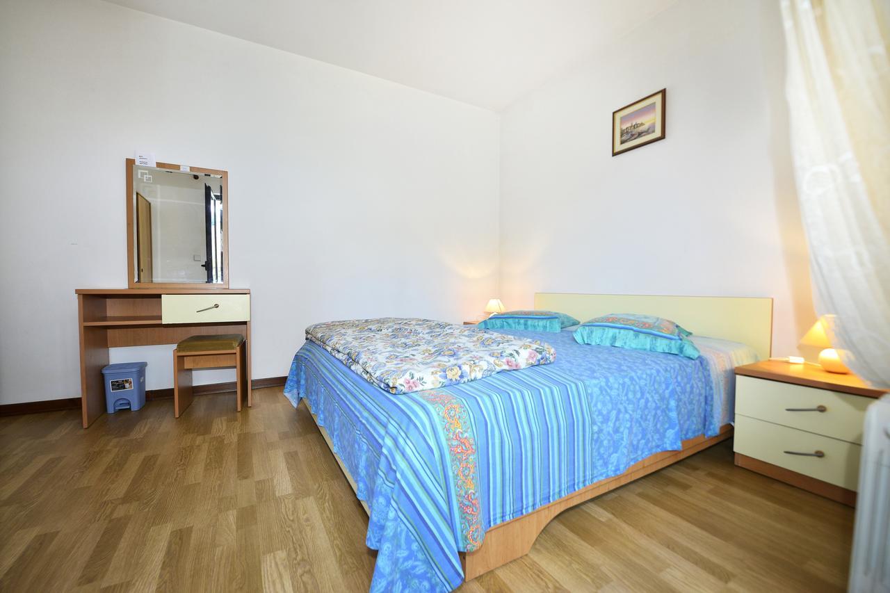 Apartment Mip Poreč Exterior foto